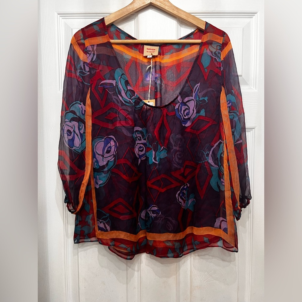 Silk Twinkle by Wenlan Sheer Floral Blouse - Red and Purple size 8 mwt